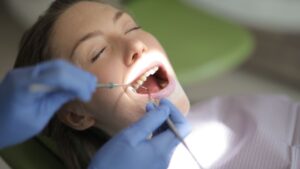 O que precisa para Implante Dentário Gratuito pelo SUS